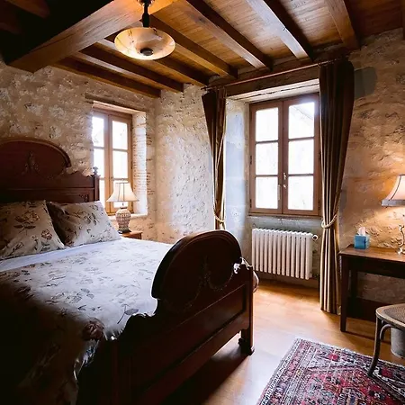 Remarkable Renovated Castle * Villeneuve-sur-Lot